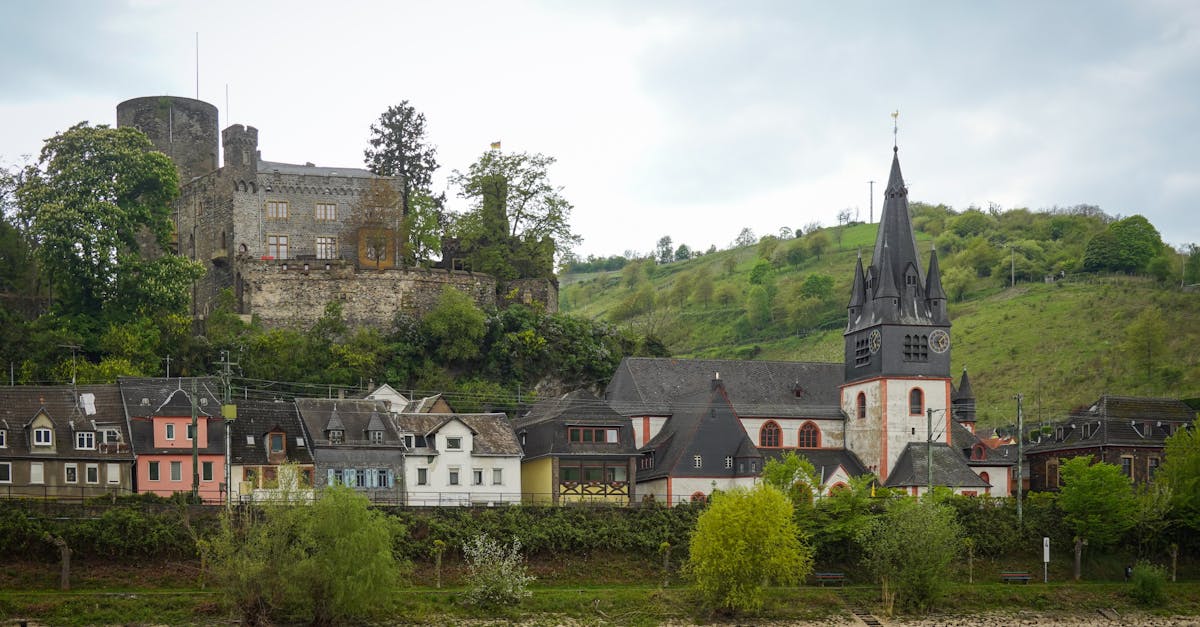 Picturesque view of Bacharach village and Stahleck Castle on the Rhine River.